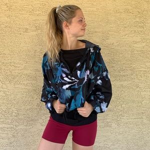 NEW Ivy Park Windbreaker